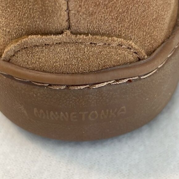 Men’s Minnetonka Pile Lined Hard Sole Mocassins - Picture 9 of 12